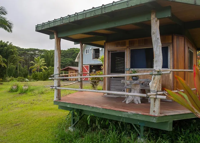 The Inn At Kulaniapia Falls