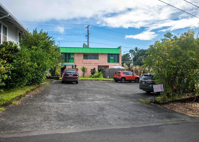 The Big Island Hostel